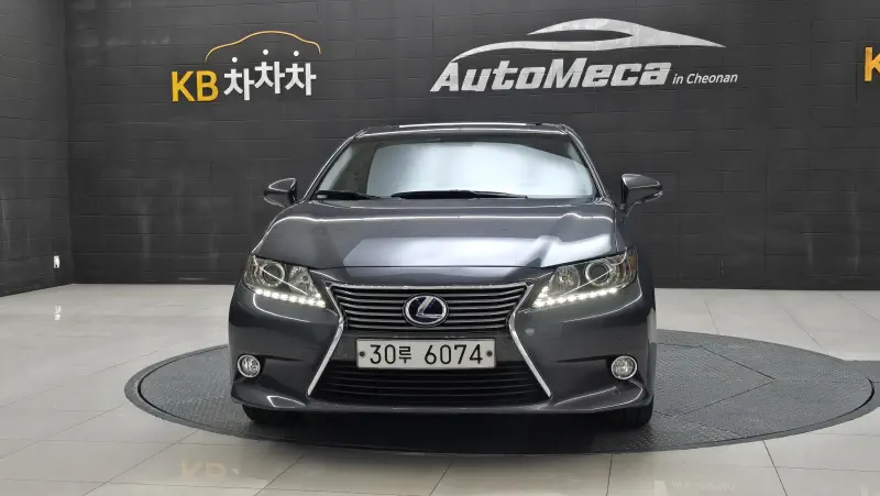 Lexus ES300h
