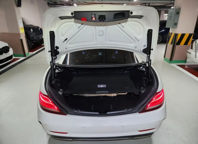 Mercedes-Benz SLC-Class