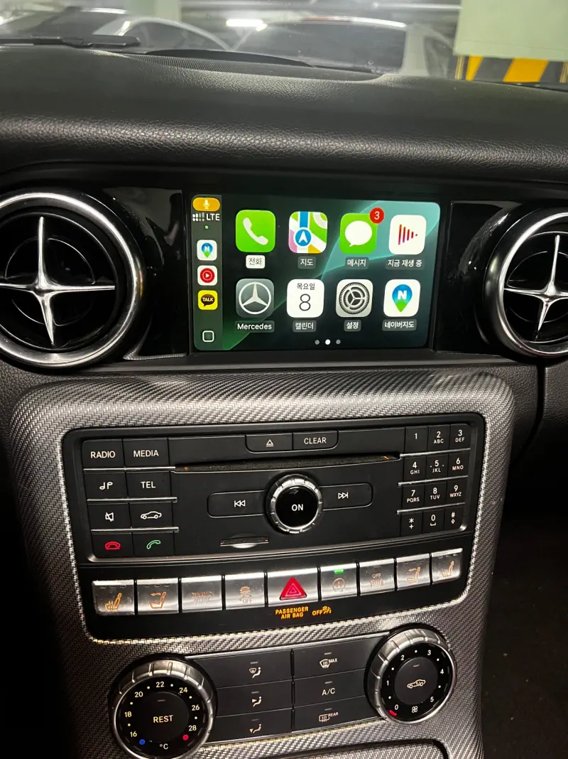 Mercedes-Benz SLC-Class