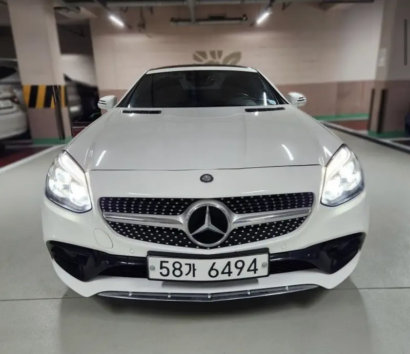 Mercedes-Benz SLC-Class