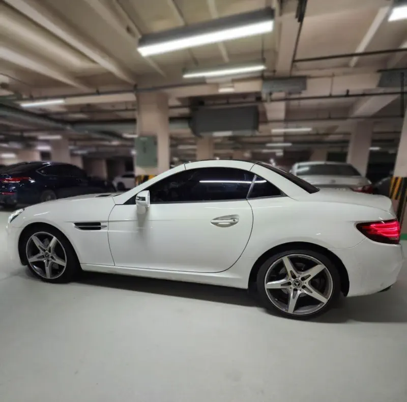 Mercedes-Benz SLC-Class