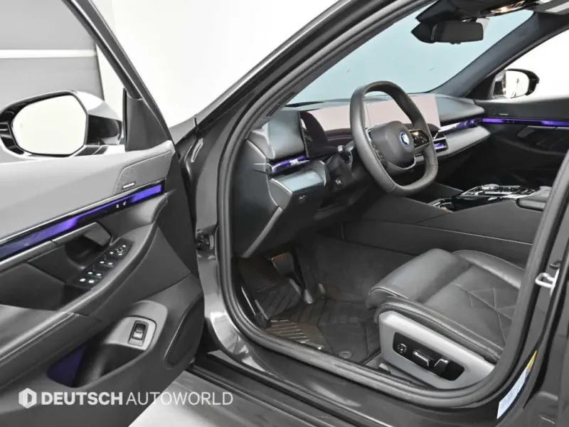 BMW i5