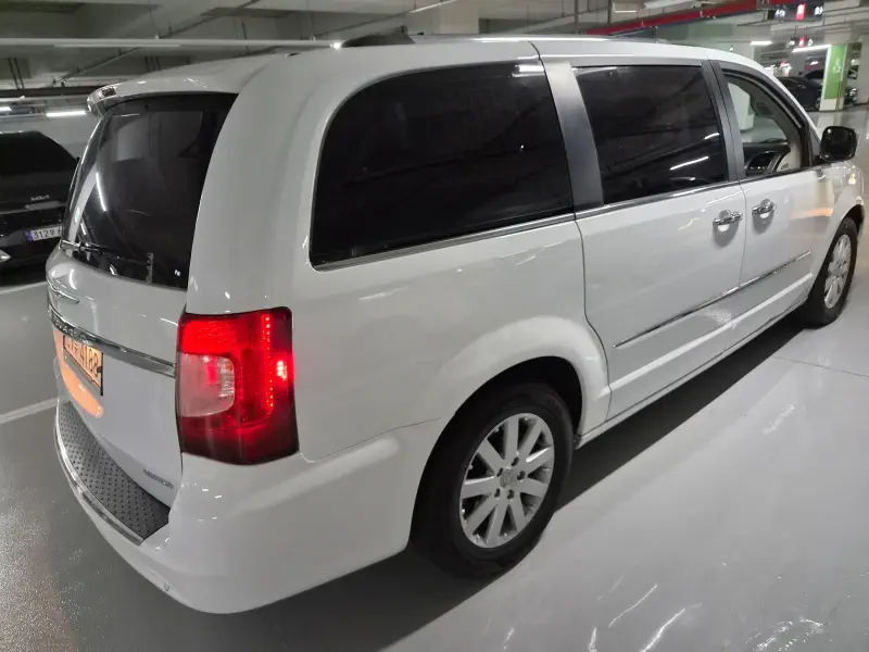 Chrysler Grand Voyager