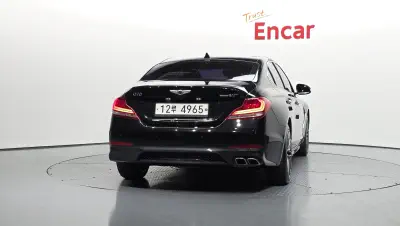 Genesis G70