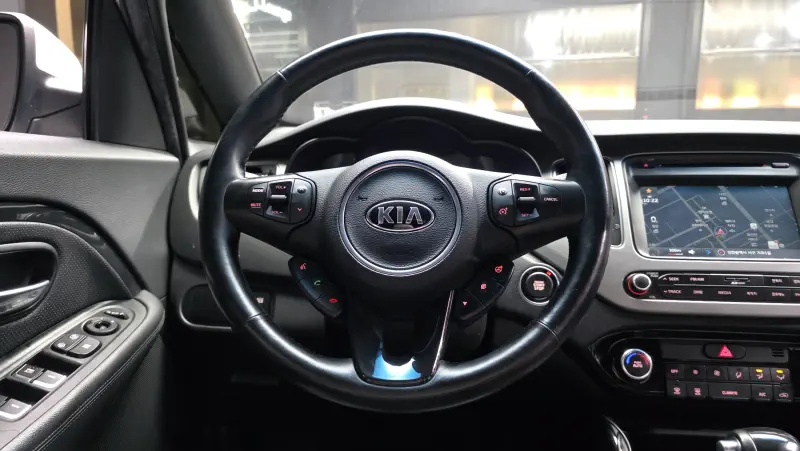 Kia Carens