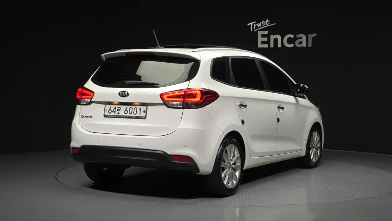 Kia Carens