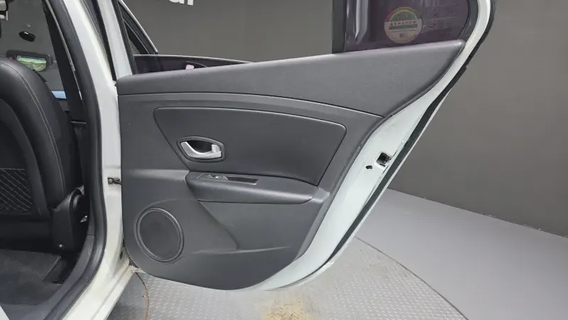 Renault Samsung SM3 Z.E.
