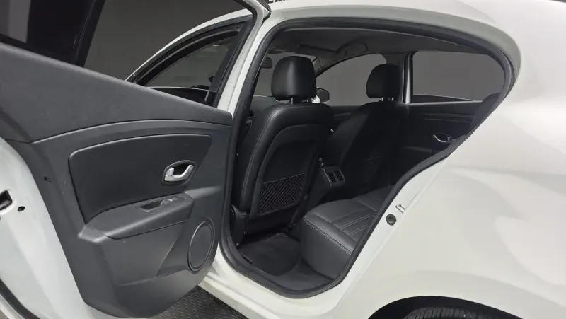 Renault Samsung SM3 Z.E.