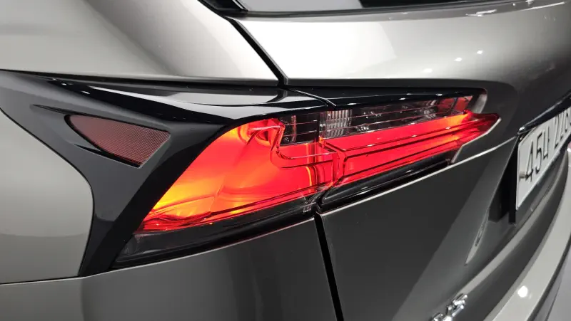 Lexus NX300h