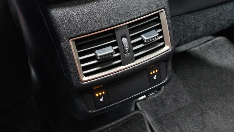 Lexus NX300h