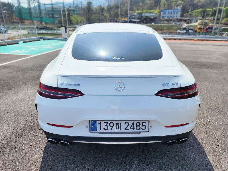 Mercedes-Benz AMG GT