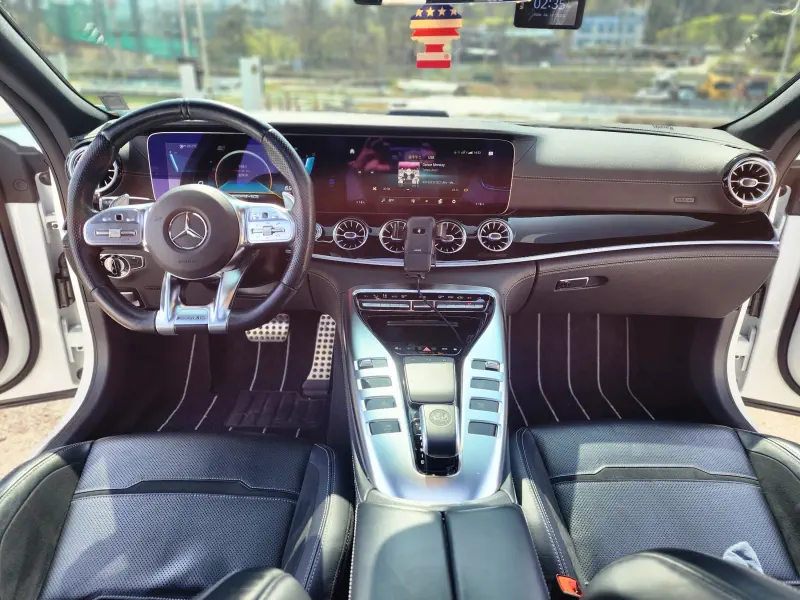 Mercedes-Benz AMG GT