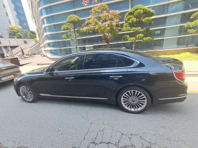 Kia K9