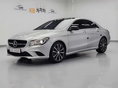 Mercedes-Benz CLA-Class