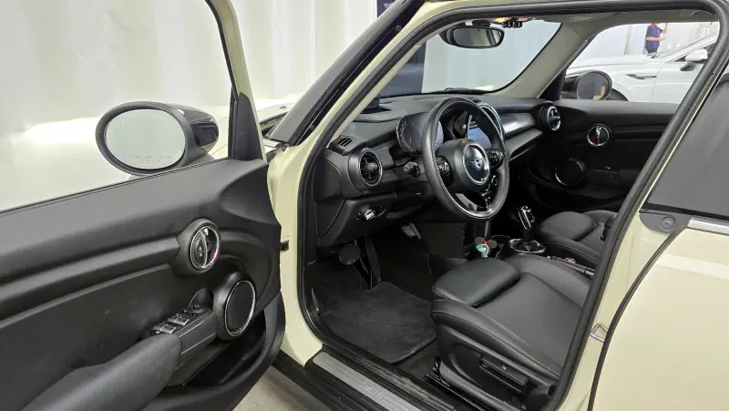 MINI Hatch