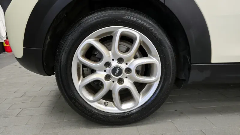MINI Hatch
