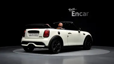 MINI Cooper Convertible