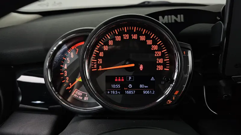 MINI Hatch