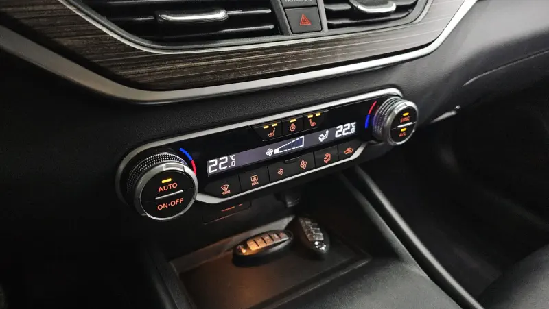 Nissan Altima