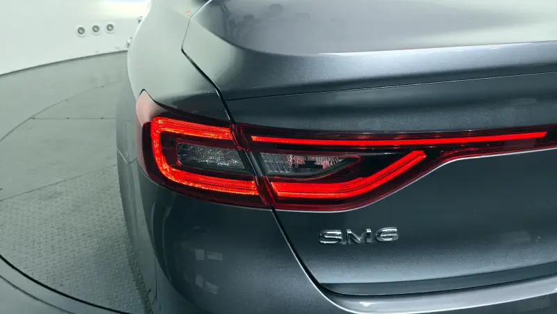 Renault Samsung SM6