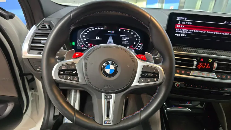 BMW X4M