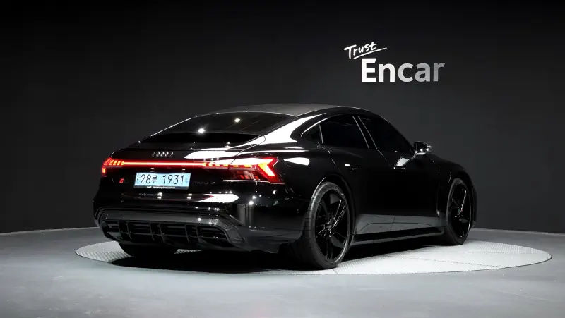 Audi RS e-tron GT