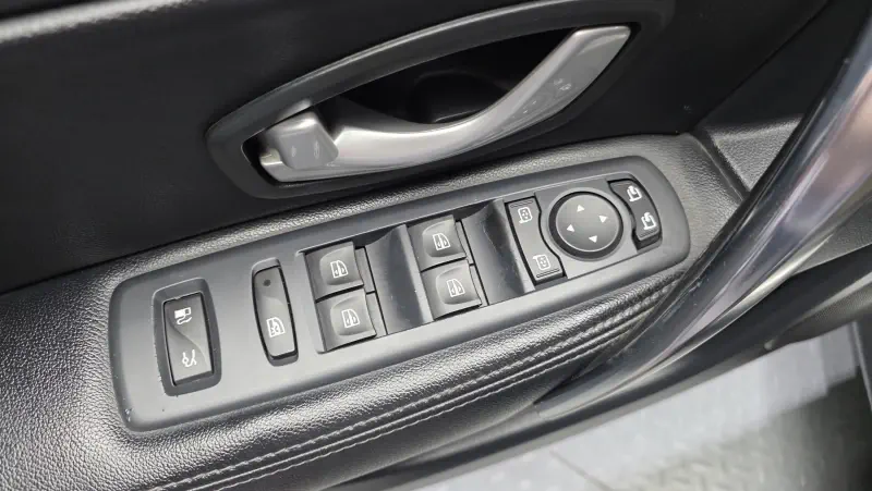 Renault Samsung SM5