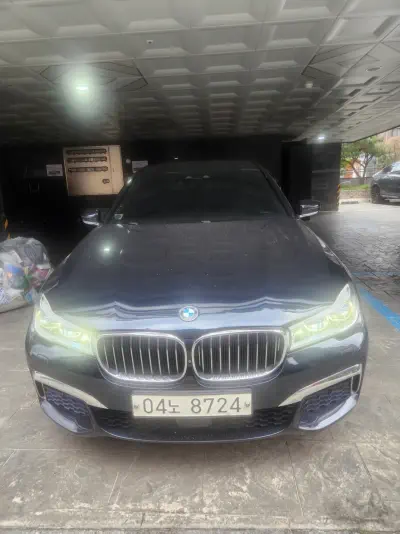 BMW 7-Series