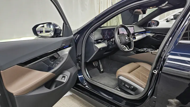 BMW 5-Series