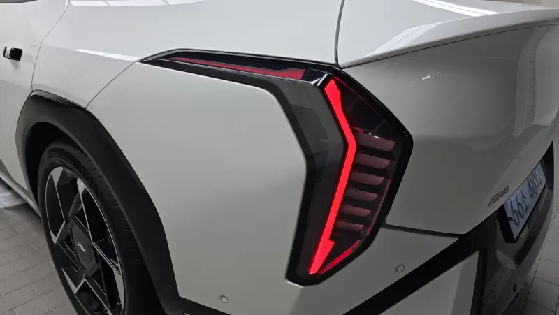 Kia EV4