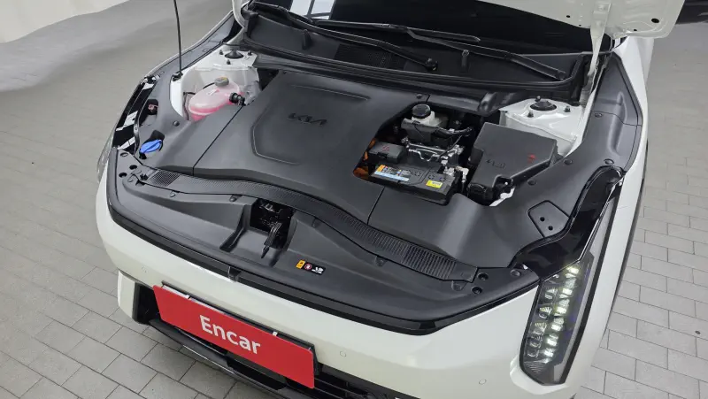 Kia EV4