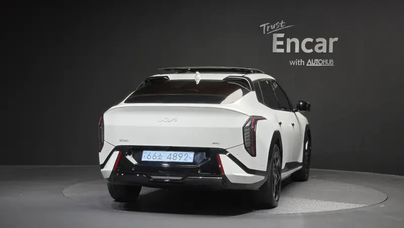 Kia EV4