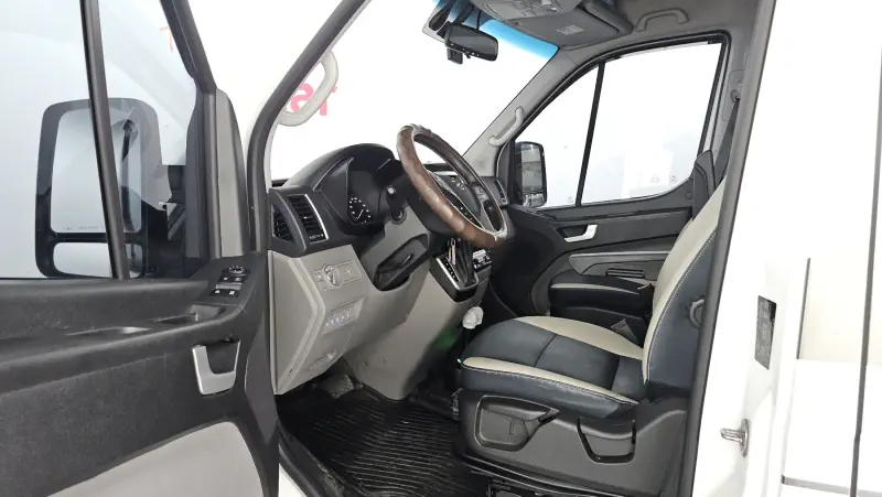 Hyundai H1