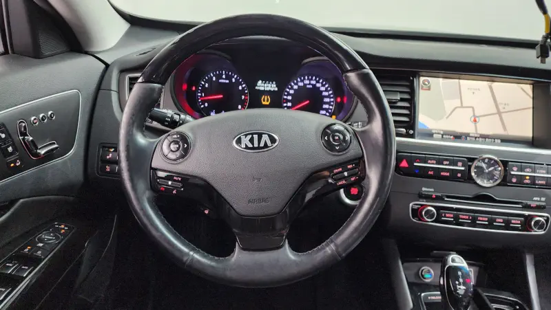 Kia K9