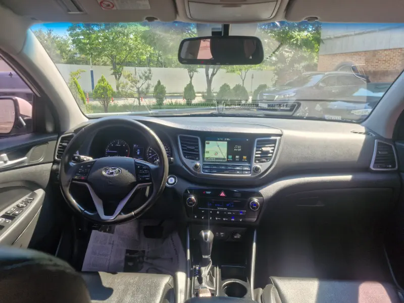 Hyundai Tucson
