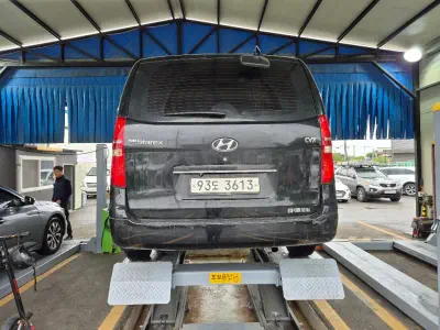 Hyundai Grand Starex