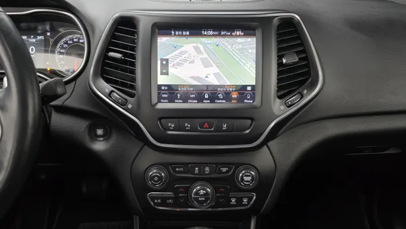 Jeep Cherokee