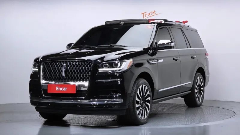 Lincoln Navigator