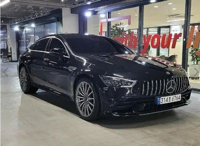 Mercedes-Benz AMG GT