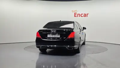 Genesis EQ900