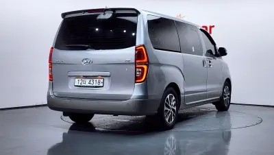 Hyundai Grand Starex