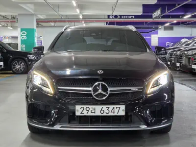 Mercedes-Benz GLA-Class