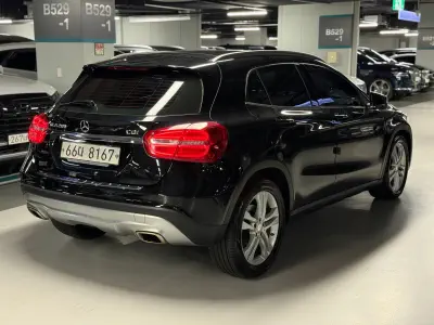 Mercedes-Benz GLA-Class