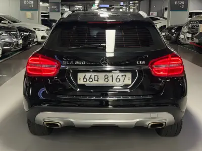 Mercedes-Benz GLA-Class