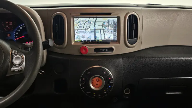 Nissan Cube