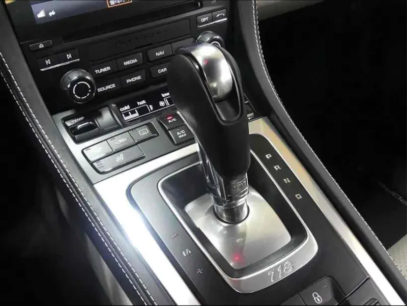 Porsche Cayman