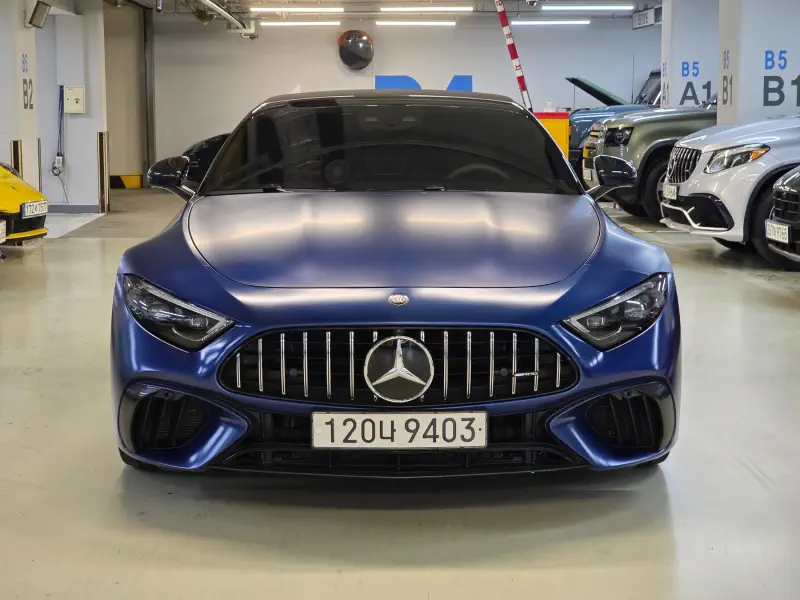 Mercedes-Benz SL-Class