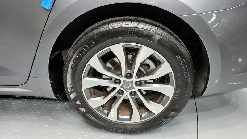 Renault Samsung SM6