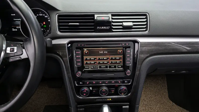 Volkswagen Passat