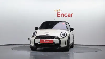 MINI Cooper Convertible